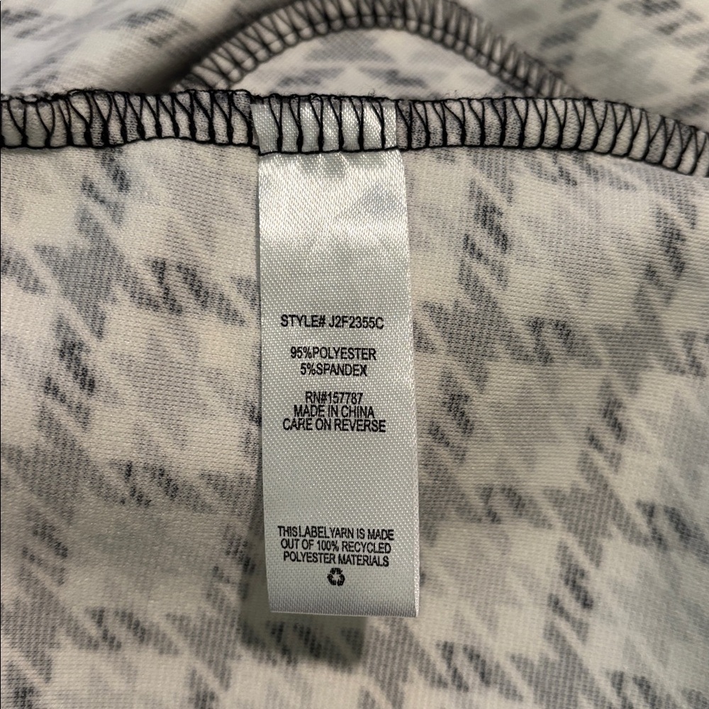 Jolie & Joy (Nordstrom) Houndstooth Mini Skater Skirt - Picture 5 of 9